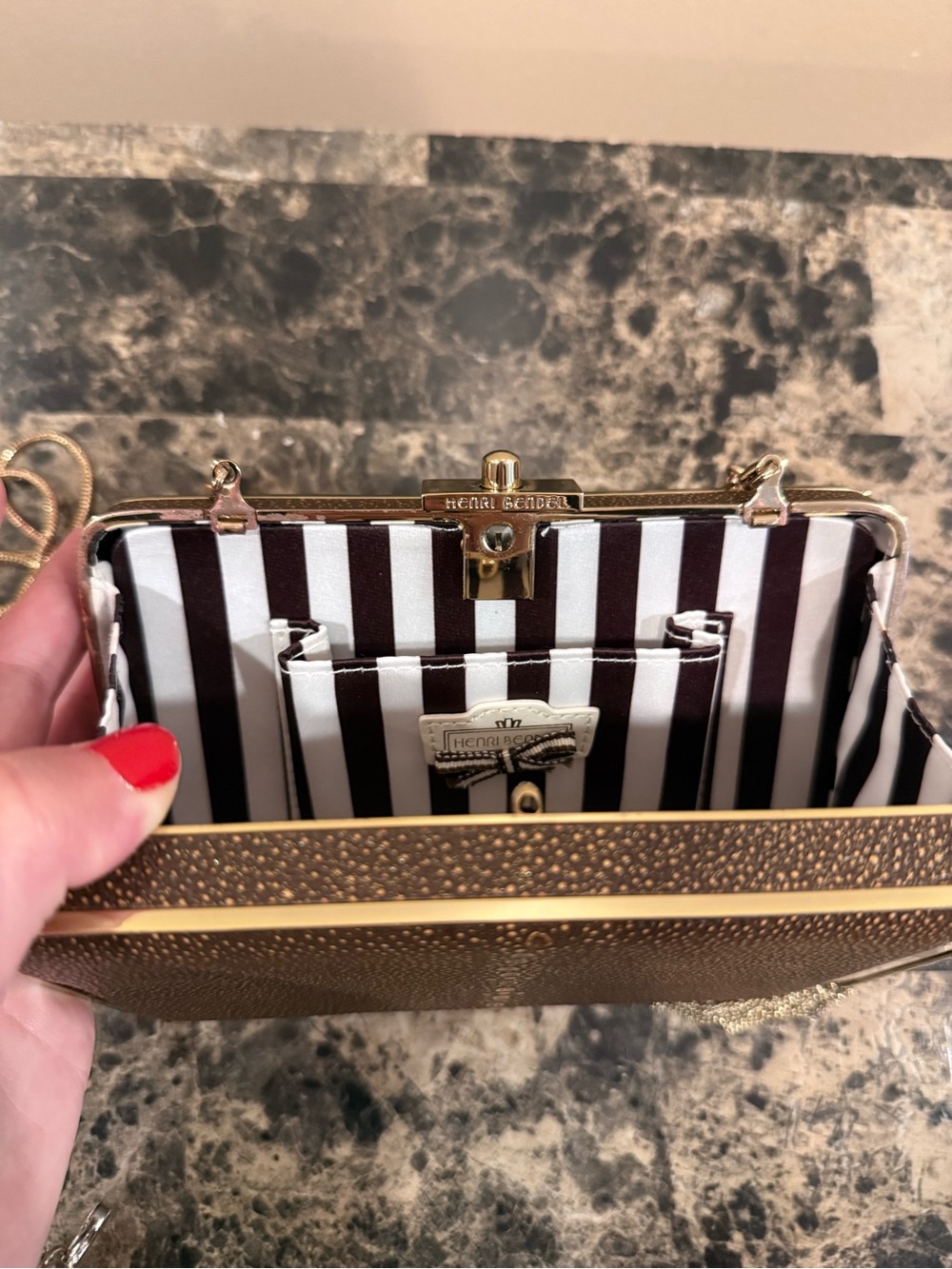 Henri Bendel Stingray-Embossed Box Clutch/ Crossbody RARE - Picture 14 of 16